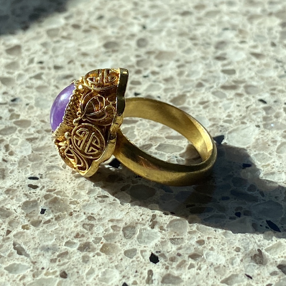 Vintage Amethyst Ring - Picture 3 of 7